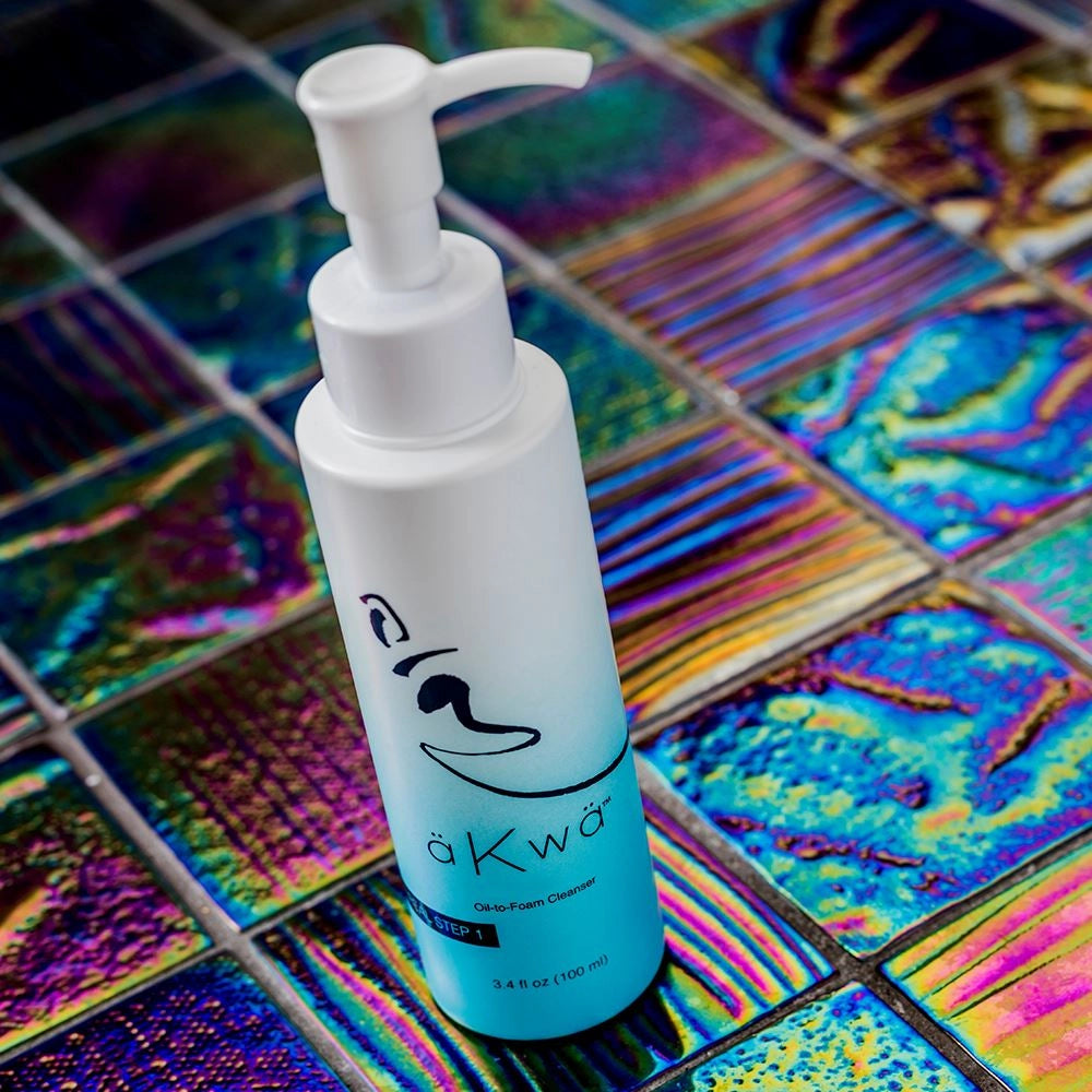Akwa® Oil To Foam Cleanser